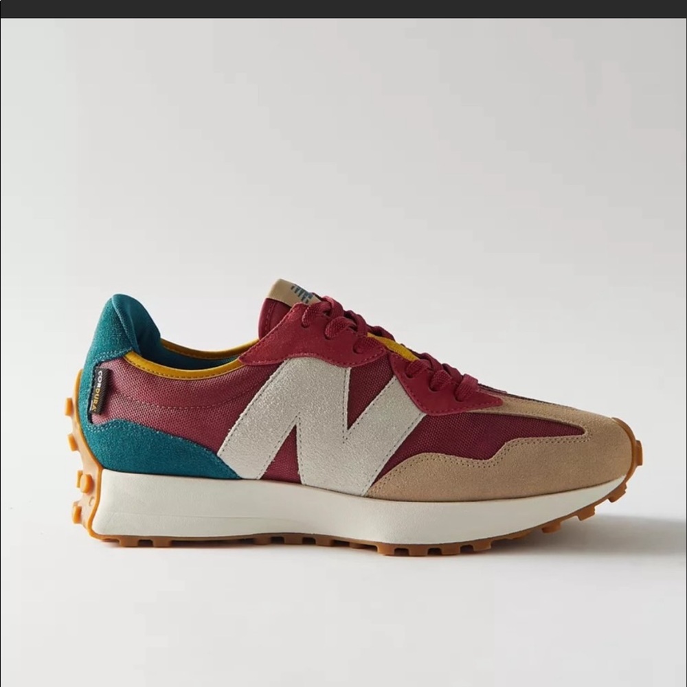 New Balance 327 Sneakers Rose Red Green Tan Size 8